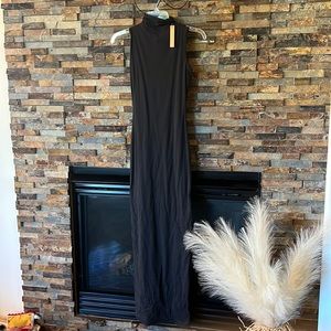 NWOT Skims mock neck maxi dress 🧡